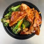Best Chicken with Broccoli in Bowie, MD